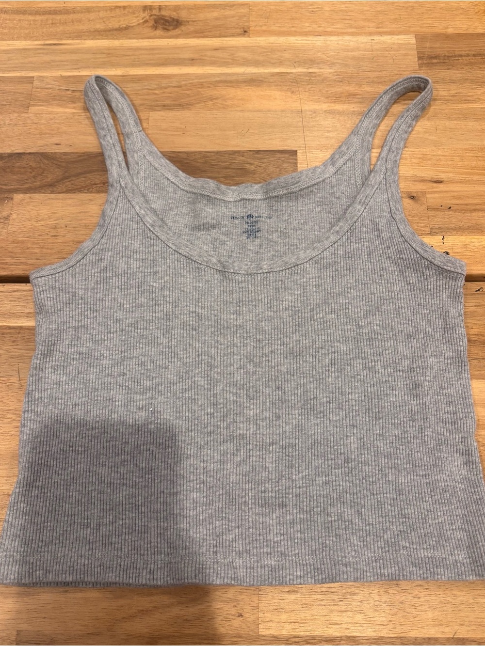 Brandy Melville Light Gray Ribbed Tank Top— A wardrobe staple!